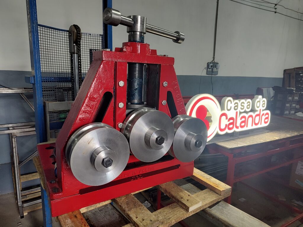 Magia da Calandragem: Como Transformar Metal em Arte e Inovação